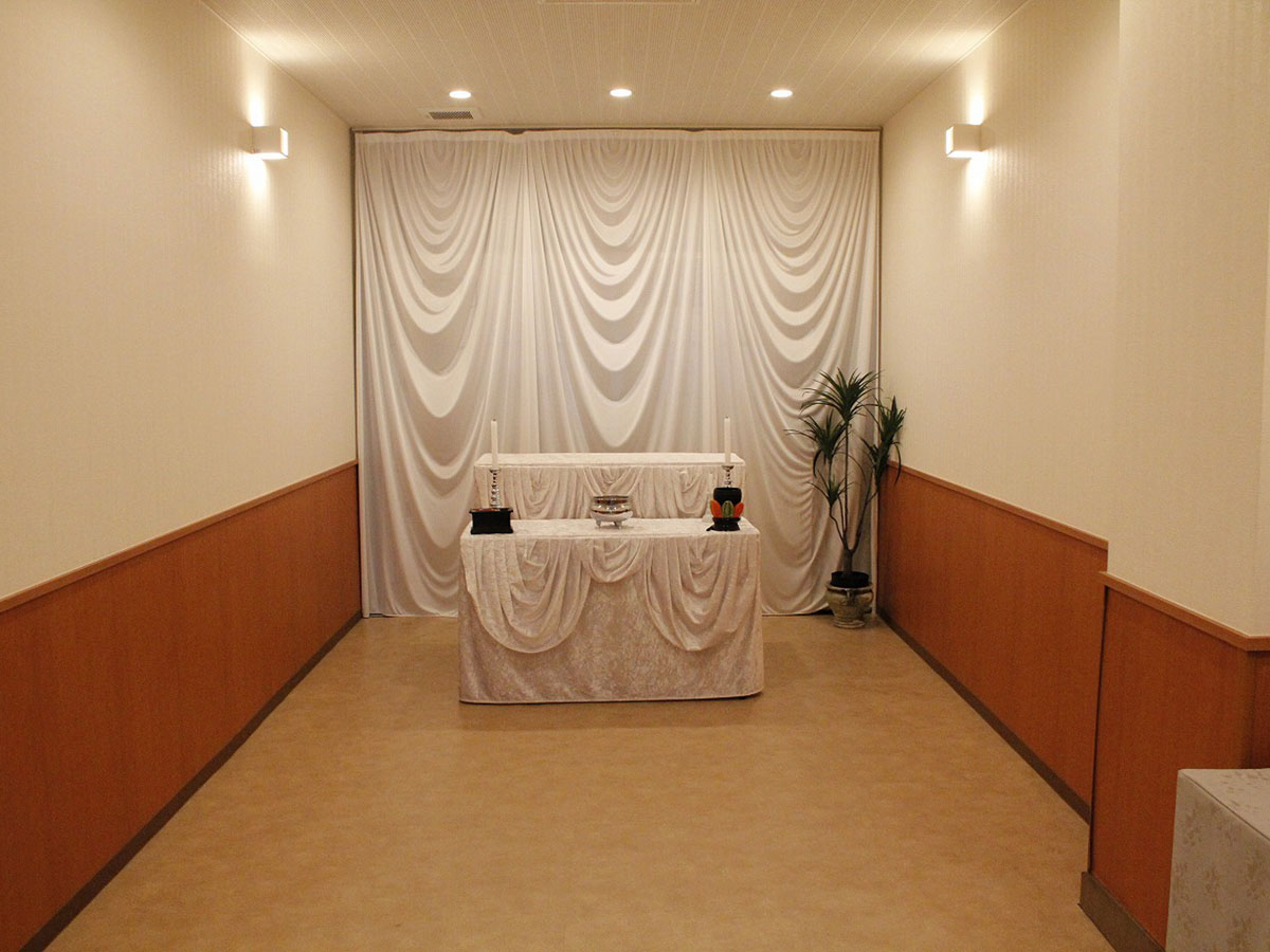 安置室・ホール