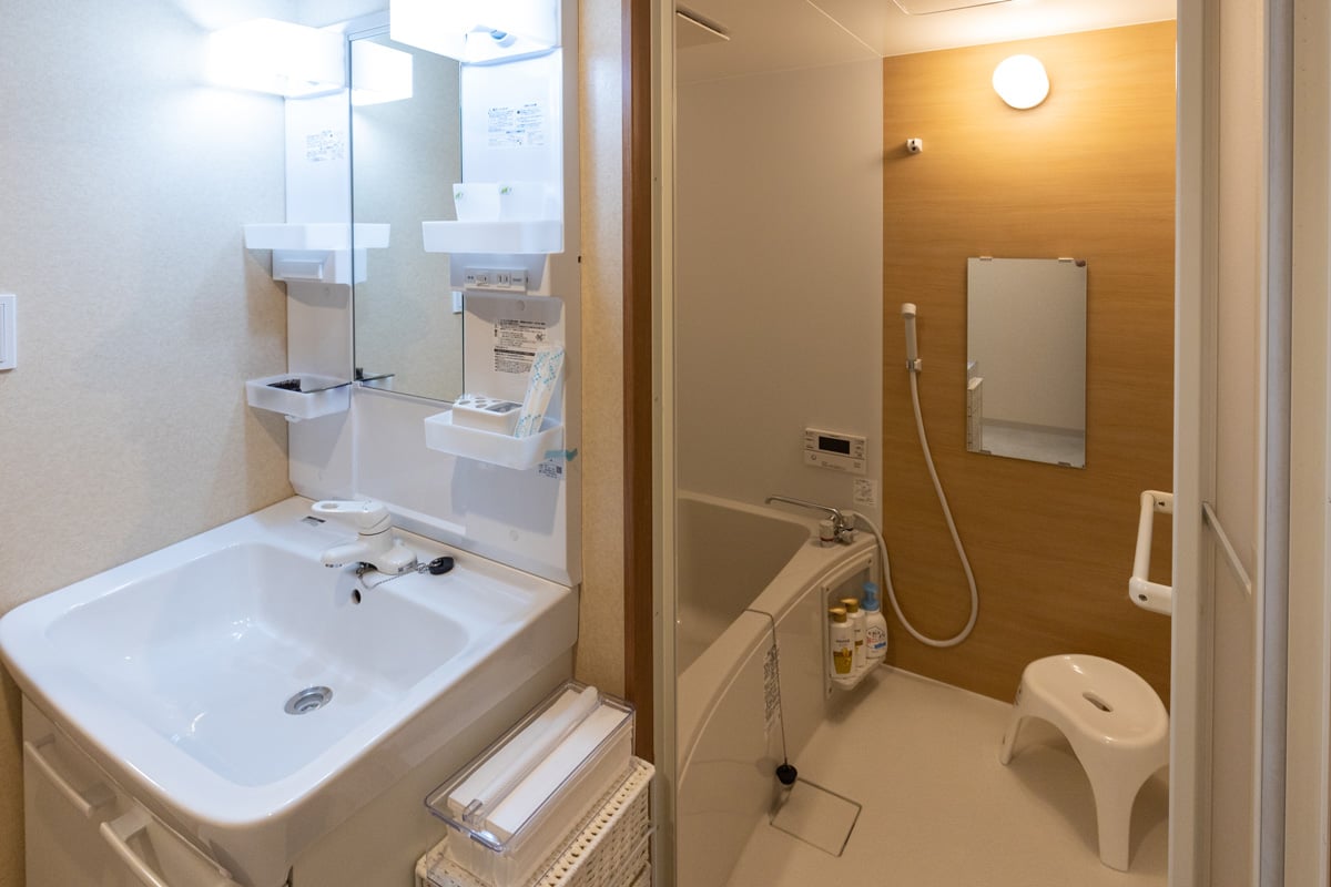 23869dca-74de-4da1-a5c2-3c590b0eecf2